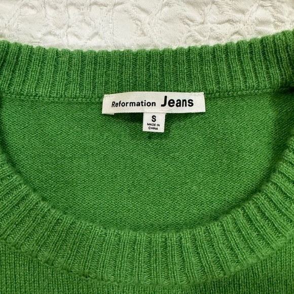 Reformation Sweater S - Picture 2 of 2